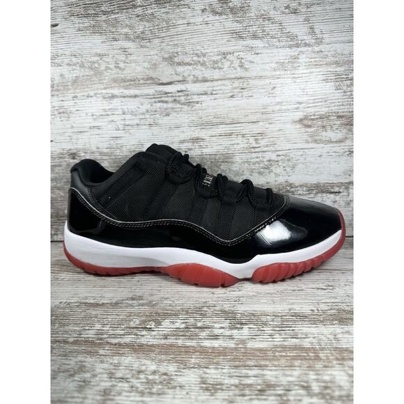 Men\'s Nike Air Jordan 11 XI Retro Low Bred Black/White/Red Sz 10 EUC!! main image 6